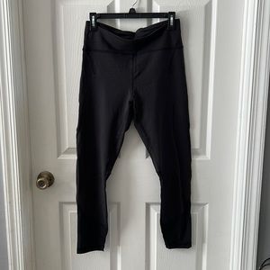 Black lululemon leggings
